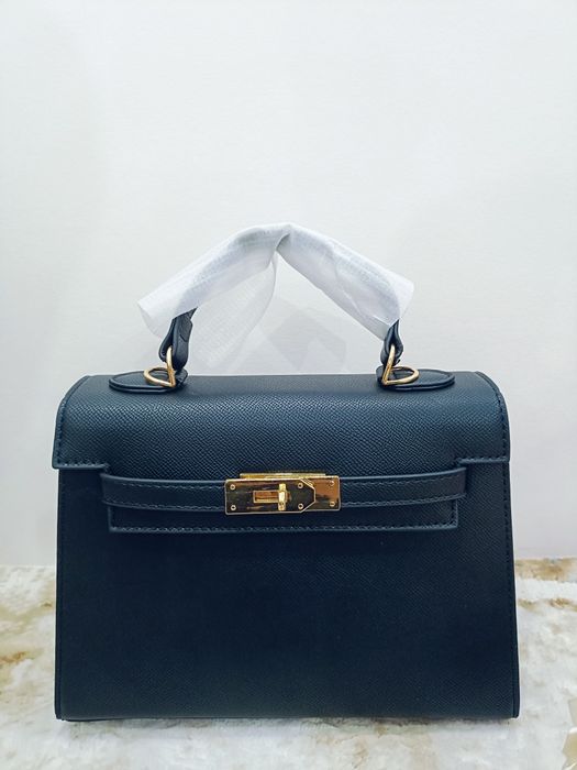 СРОЧНО. Hersem сумка, қара түсті, КЕЛЫСІМ БАР