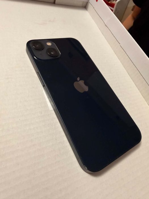 Iphone 13 запазен