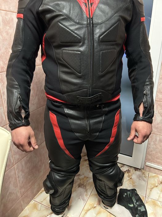 Costum moto dainese