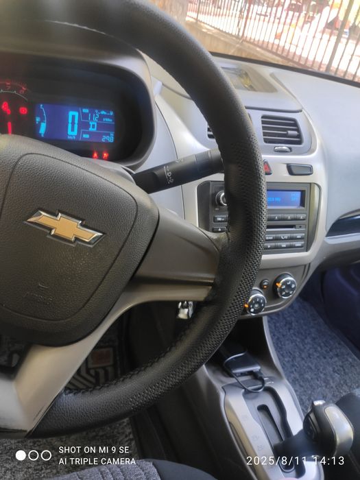 Коболт сотилади холати яакши гази бор 4 поколэна краска капот крилода