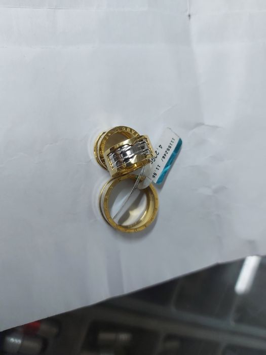 Продам комплект булгари!