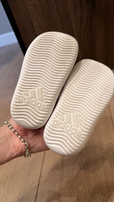 Босоножки adidas + подарок