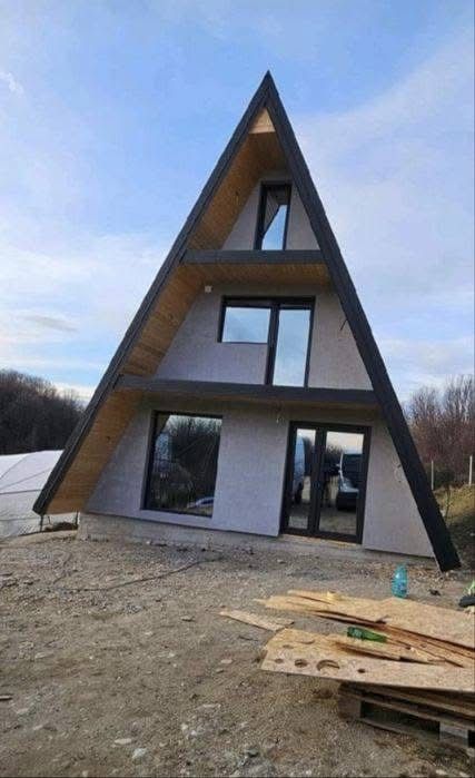 Construim căsuțe din lemn