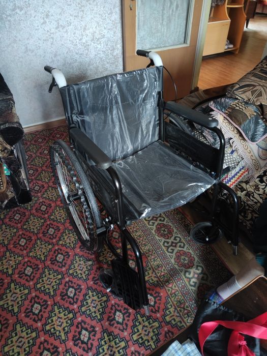 Кресло-коляска складная