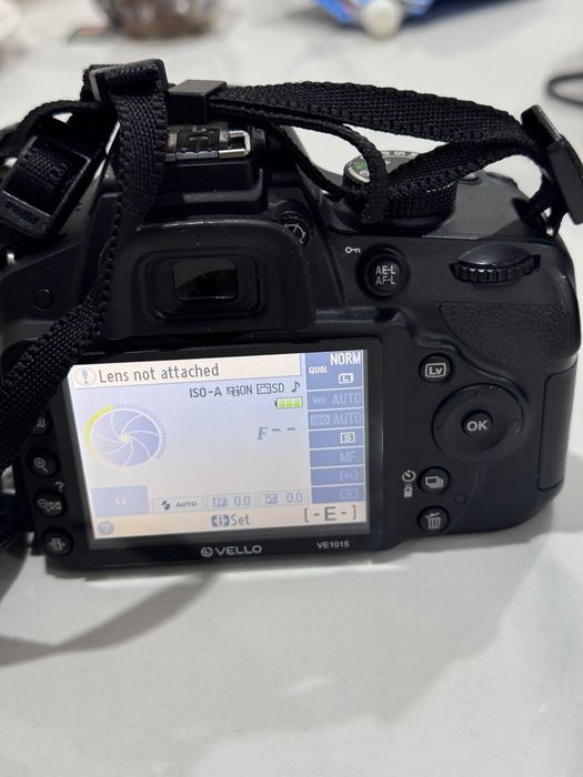 Nikon D3200 в идеальном состоянии!!!