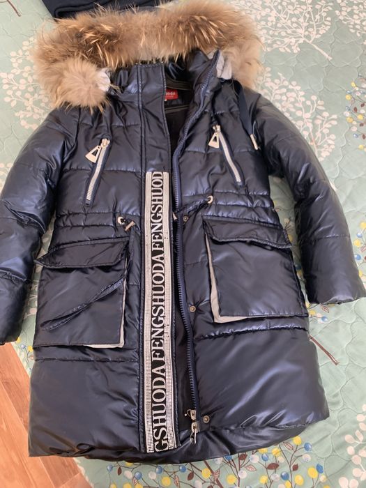 Зимний пуховик на девочку