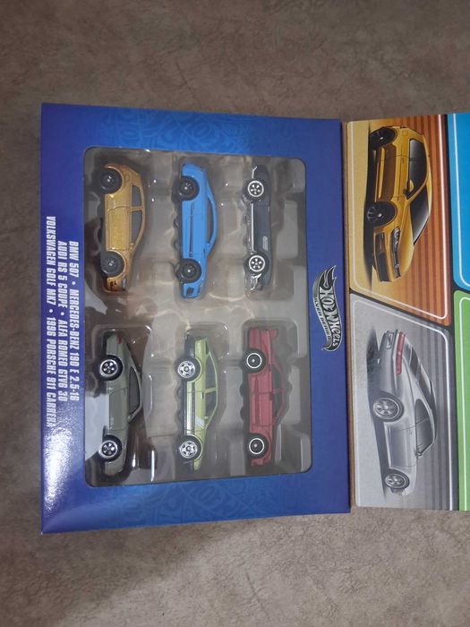 Hot wheels колички