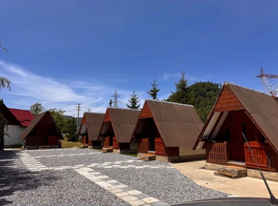 Cabană  de închiriat cu ciubăr  în bucovina