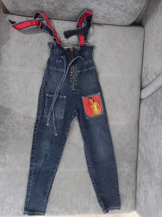 Стильный джинсовый комбенизон на девочку 8-10 лет