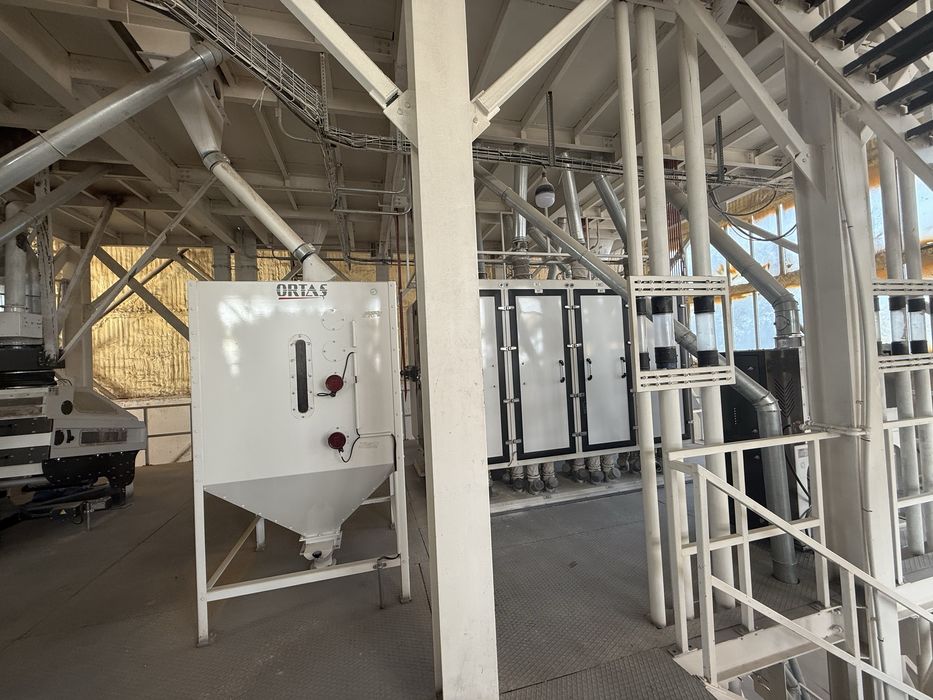 SOTILADI: 120 tonna / 24 soat un ishlab chiqarish tegirmoni genc/ortaş