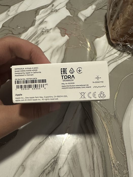 AirPods 4 ANC новый