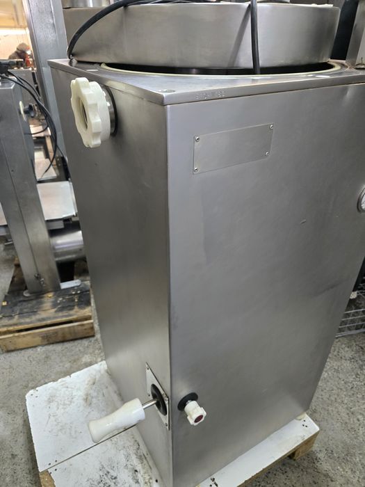 Цирколяр за кости 2200лв