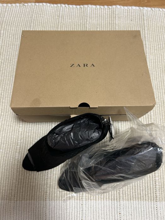 Обувки с ток Zara