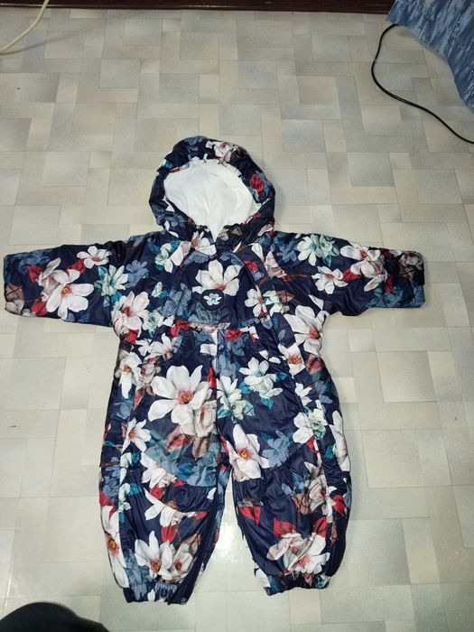 Продам и куртку и комбинезон