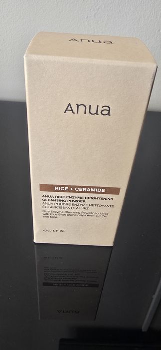 Anua curățarea tenului ca la salon