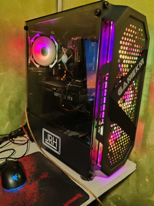 Pc calculator i7  citeste anuntul