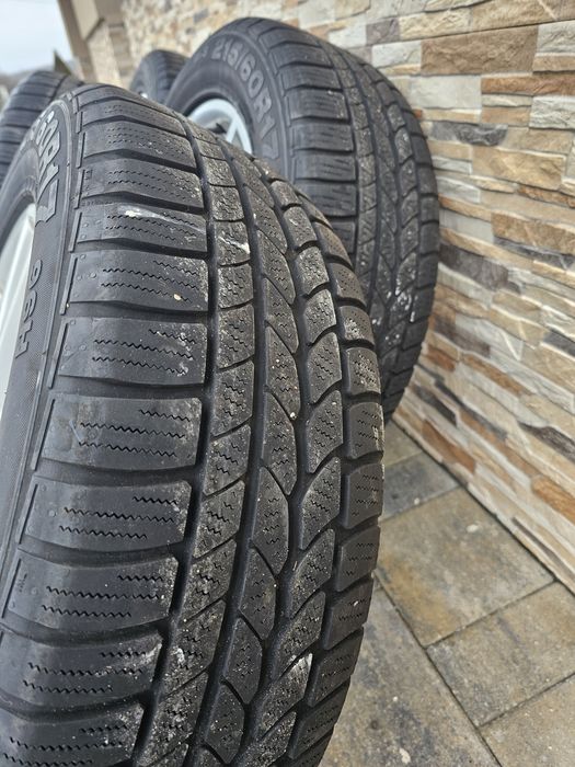 Jante Audi q3 r17  cu anvelopa iarna215 60  r17