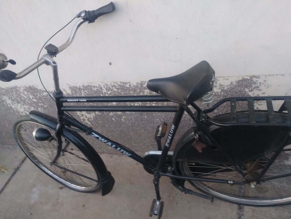 Trei biciclete retro rezistente de adult