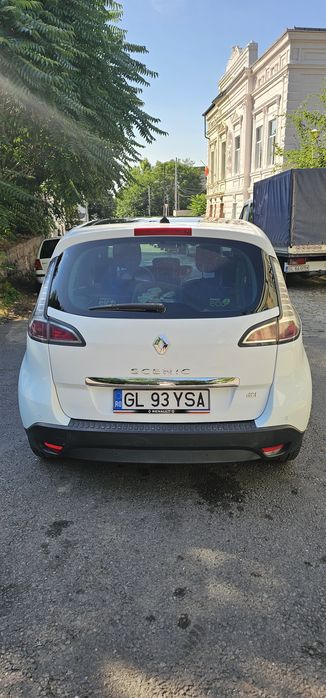RENAULT Scenic 2013 — imagine 2