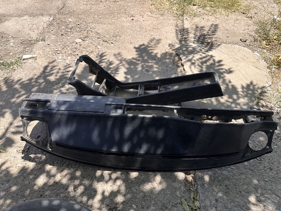 Панель приборов Mersedes benz 124