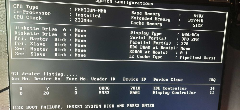 Kit Retro Socket 7: Placa de baza Sowah + Pentium MMX 233 MHz + 32MB RAM