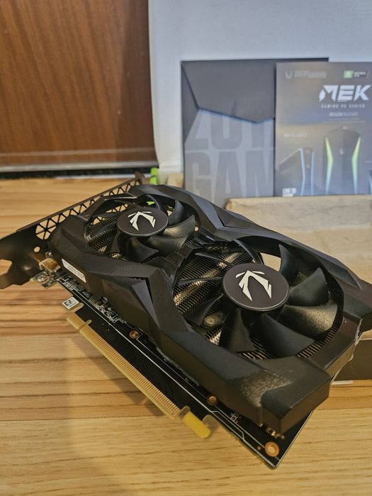 Gtx 1660 super Zotac cu FOLIE pe ea