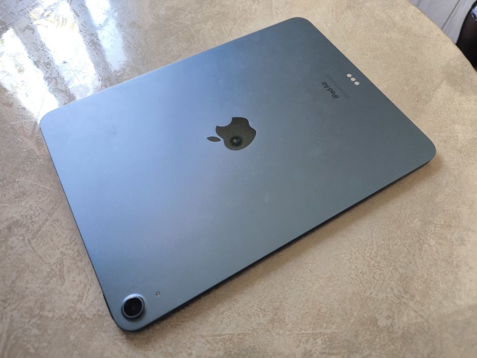 Продам Ipad air5
