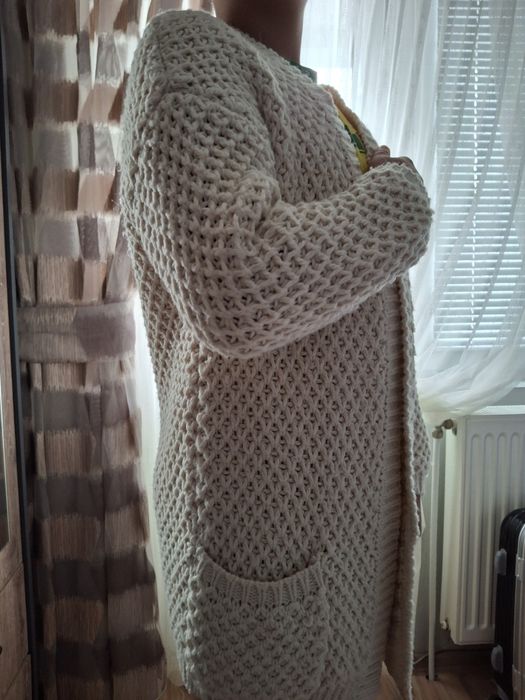 Плетена  жилетка C размер