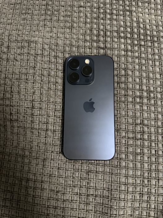 iPhone 15 pro б/у