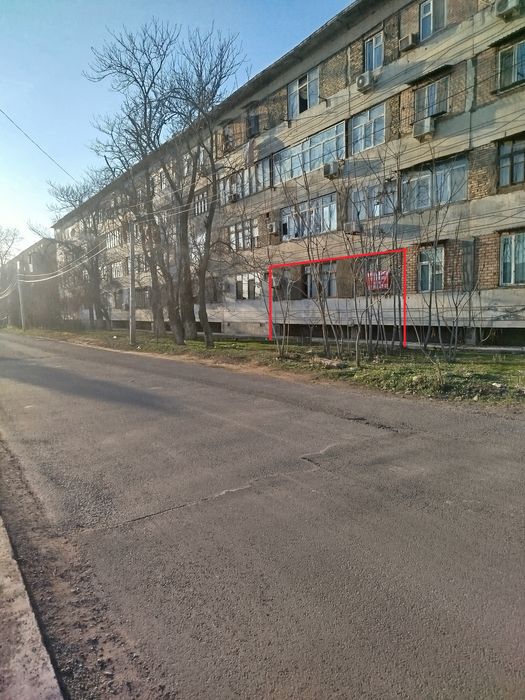 Продаётся квартира 2-3 хонали Яшнобод Олмос Метро