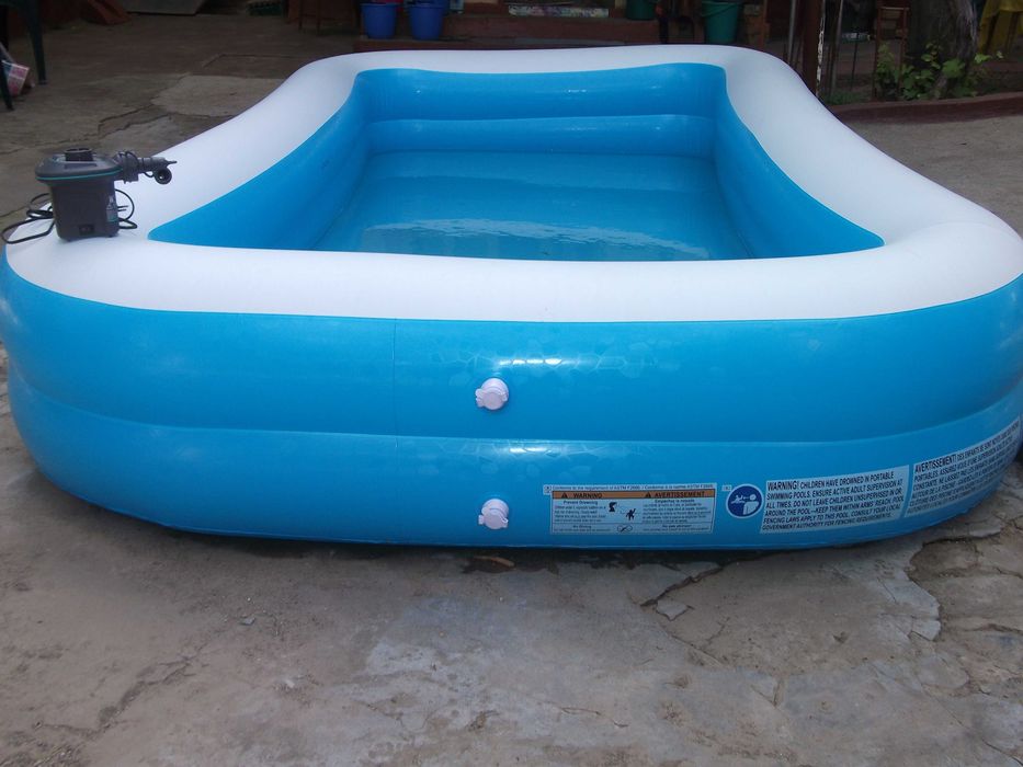 Piscina Bestway Noua.