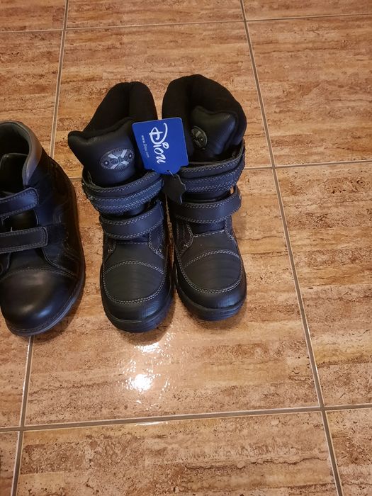 Lot încălțăminte măsură 36, majoritatea noi