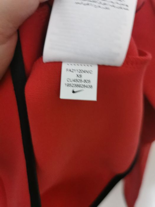 Bluza originala Nike, nouă, XS