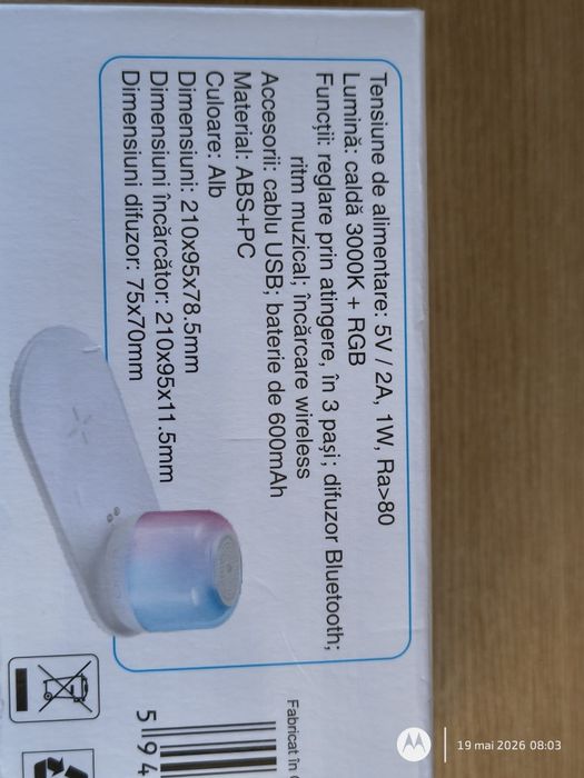 încărcător telefon wireless cu boxa portabila RGB bluetooth