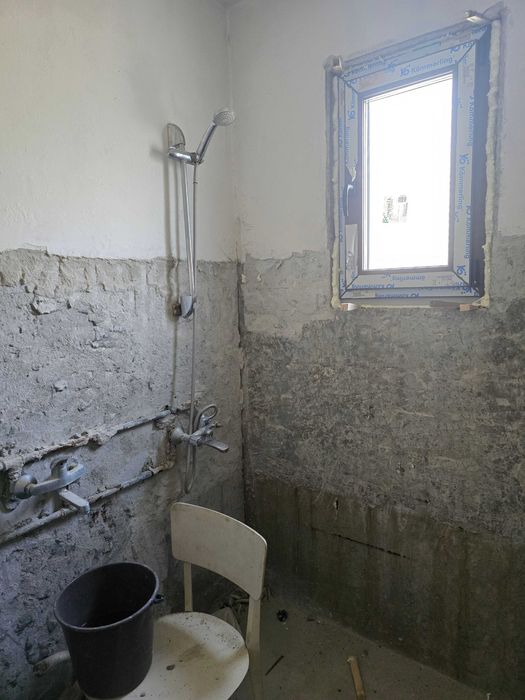 Продава се Четиристаен апартамент в Смолян, Устово - 80 кв.м за 1084 €/кв.м - Снимка #13