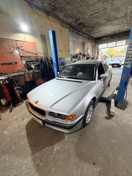 BMW Seria 7