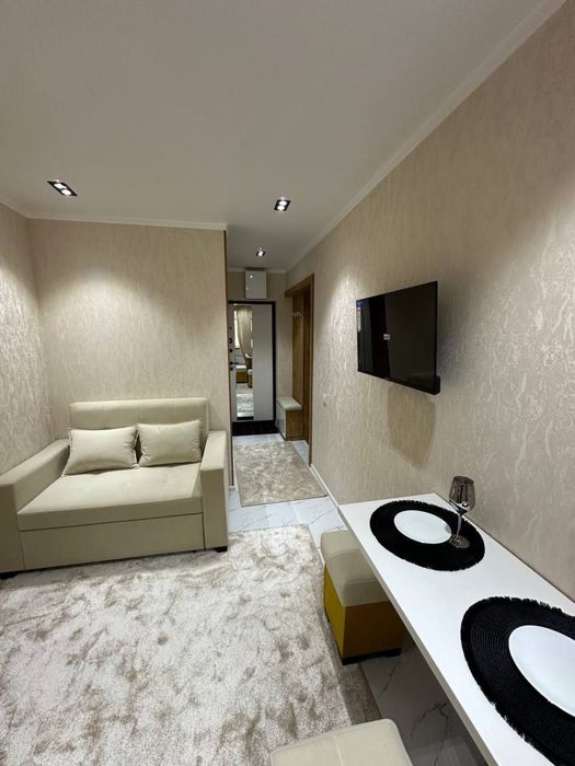 продается чиланзар 4 квартал 1/4/4