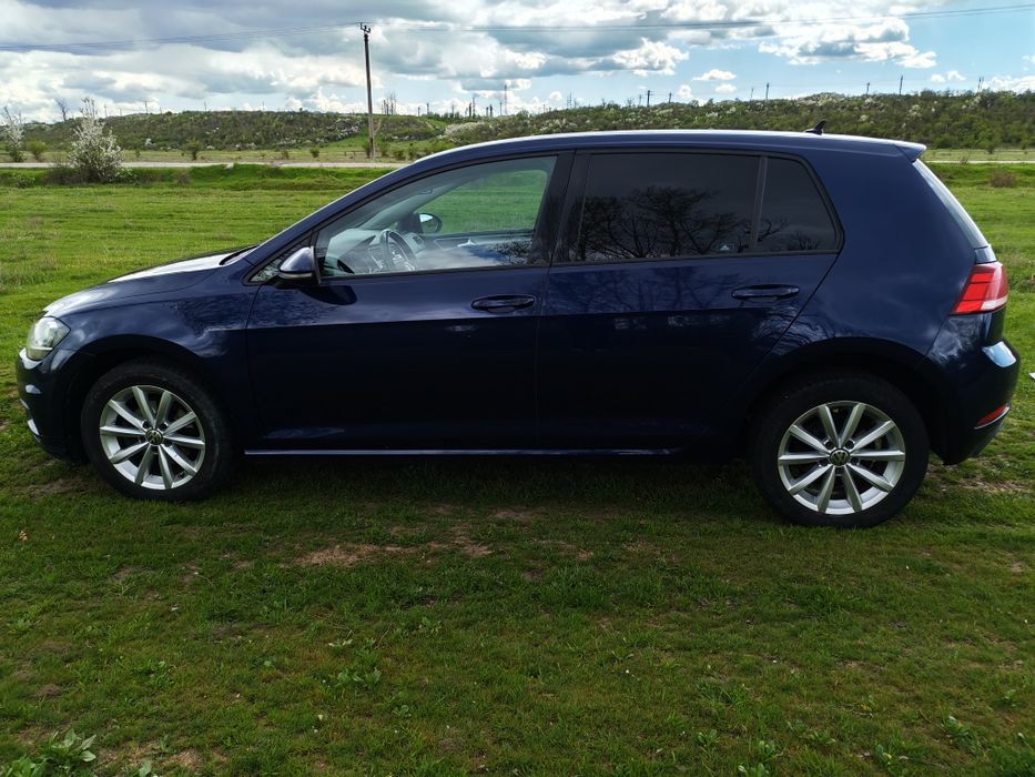 VOLKSWAGEN Golf 2020 — imagine 5