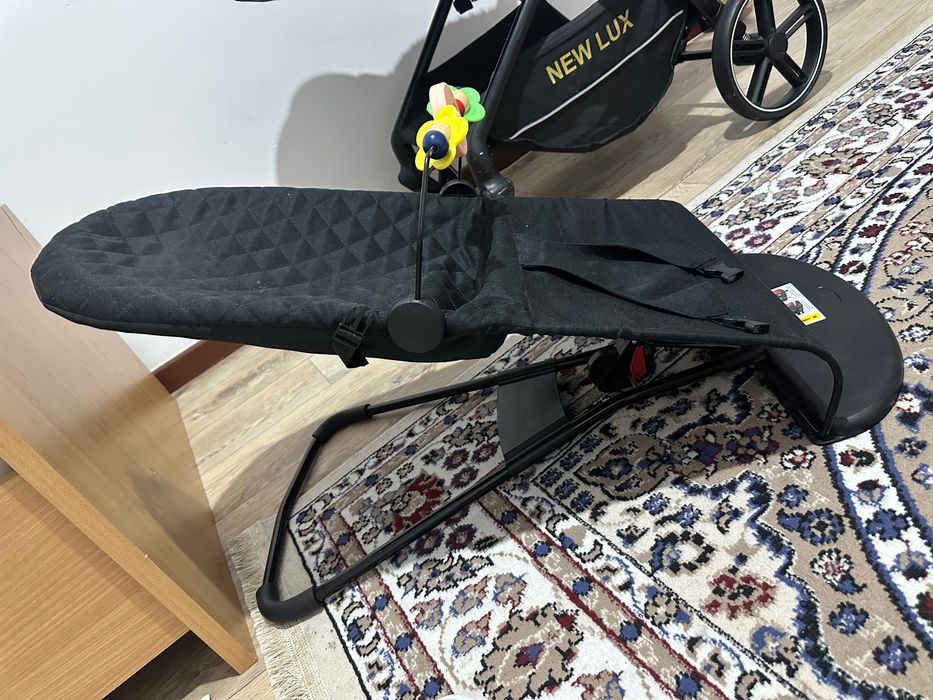 Шезлонг ………………….