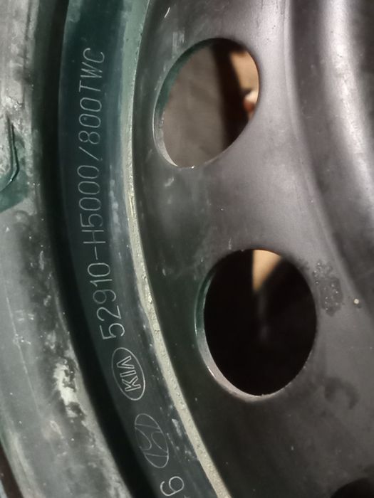 Продам        шины