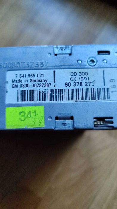 Продается Автомагнитола Blaupunkt  CD 300