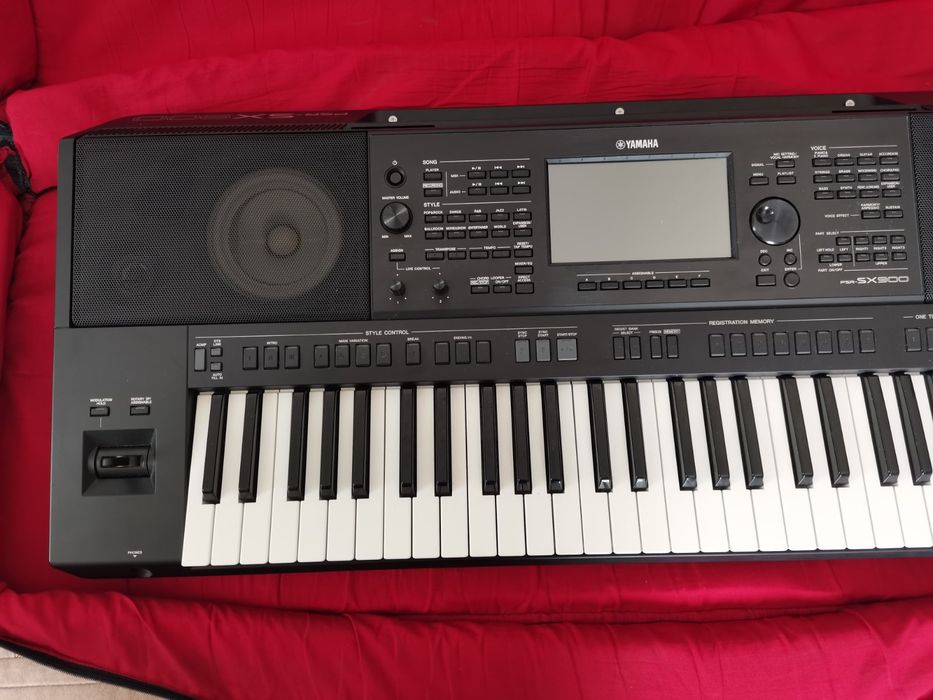 Yamaha psr sx900