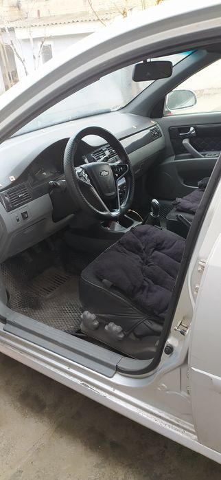 Шевроле лачетти  срочно