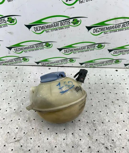 Vas expansiune Volkswagen VW Golf 2001 1.4 MT (75 hp)