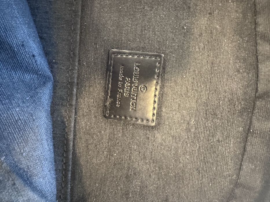 Louis Vuitton Slingbag Monogram чанта мъжка