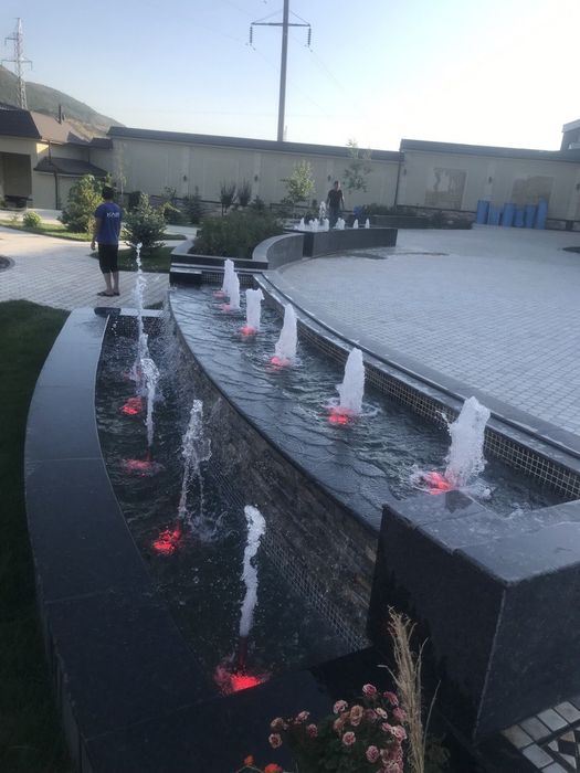 Строительства и обслуживание Бассейны Фонтаны и Водопады под ключ