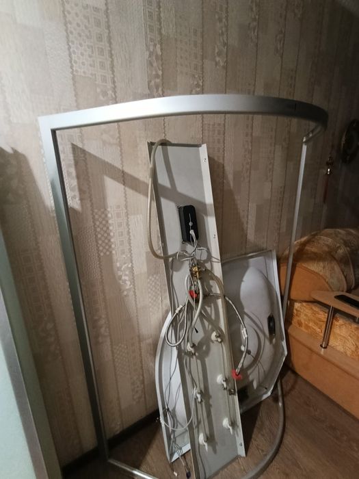Продам душевую кабину б/у