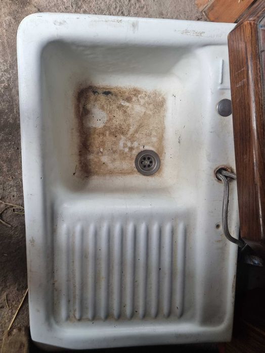 Chiuveta fonta bucătărie veche