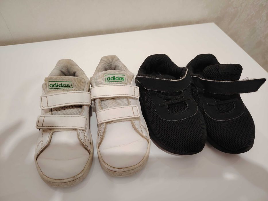 Маратонки Nike номер 25 и Аdidas номер 23.5