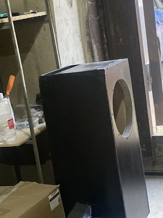 Продам короб для самбуфера 12 дюймов
